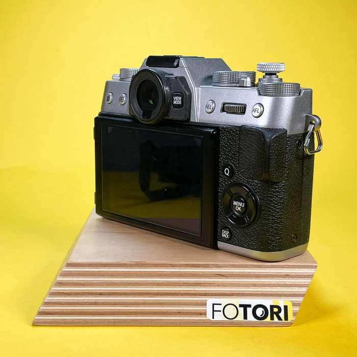 Fujifilm X-T20 | 2x baterie  + grip| 7BQ17755