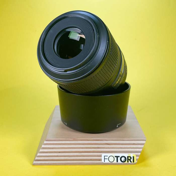 Nikon 85 mm f/3,5 AF-S G DX Micro VR | 2083485