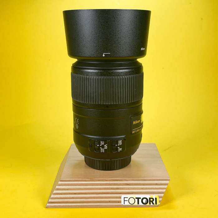 Nikon 85 mm f/3,5 AF-S G DX Micro VR | 2083485