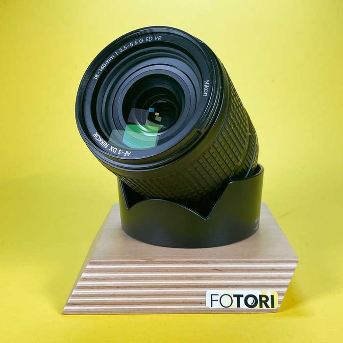 Nikon 18-140mm f/3,5-5,6 G ED VR | 30335361