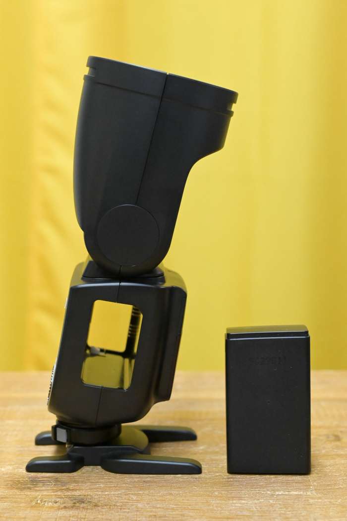 Godox V1N pro Nikon | kruhový blesk