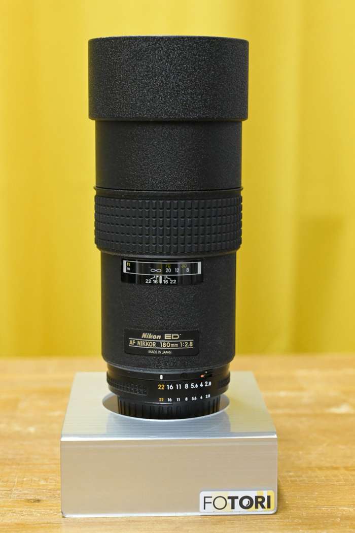 Nikon 180mm f/2.8 ED-IF AF NIKKOR