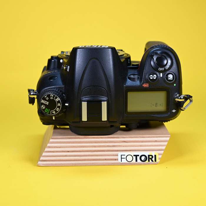 Nikon D7000 + příslušenství  | 6216350