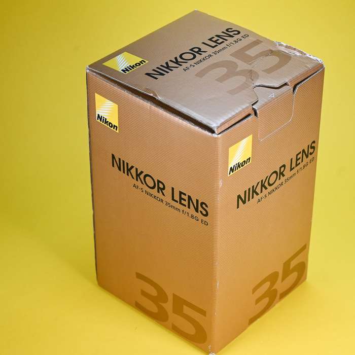 Nikon 35 mm f/1,8 G AF-S ED FX | 268730