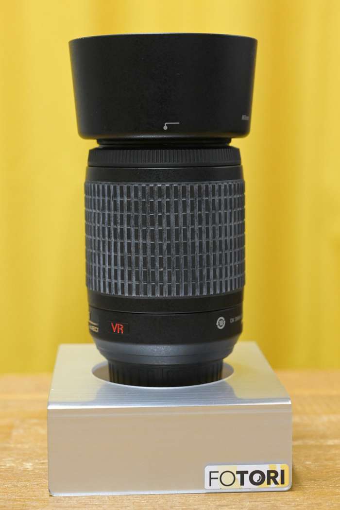 Nikon 55-200mm f/4,0-5,6G AF-S IF-ED DX VR | 3809073