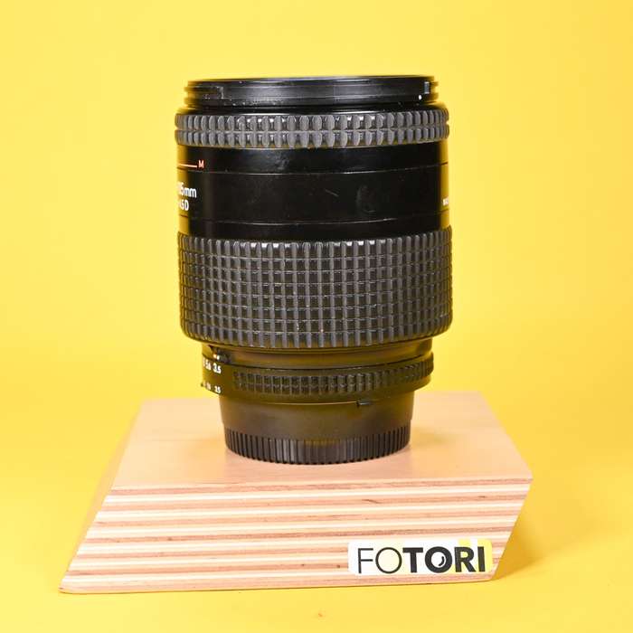 Nikon 28-105mm f/3.5-4.5 AF-D | 458540