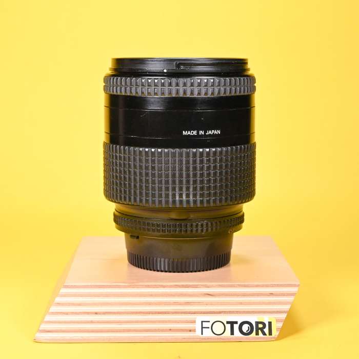 Nikon 28-105mm f/3.5-4.5 AF-D | 458540