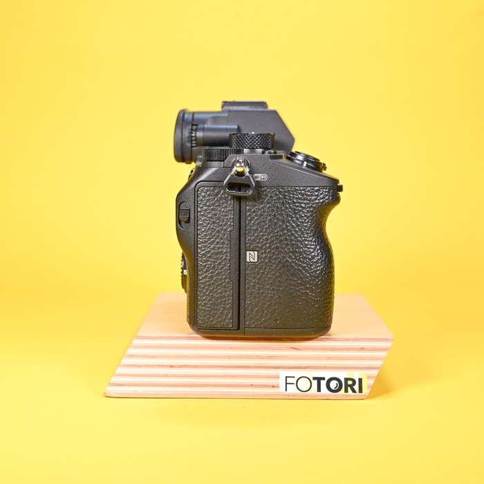 Sony Alpha A7 III | 4010465