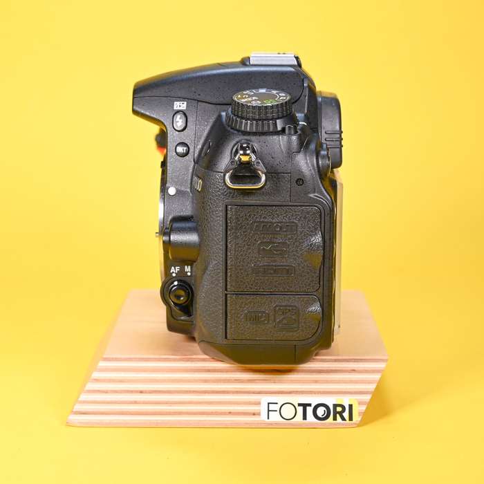 Nikon D7000 | 6205303