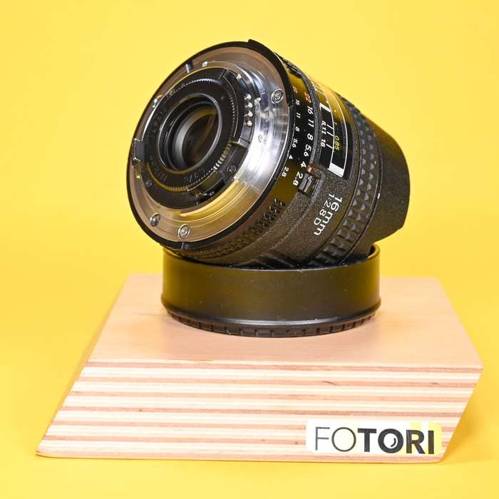 Nikon 16 mm f/2,8 AF D A FISHEYE | 606457