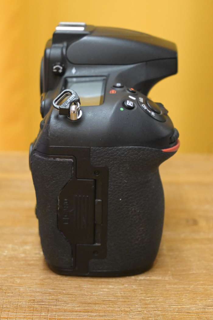 Nikon D810 + náhradní baterie | 6054895