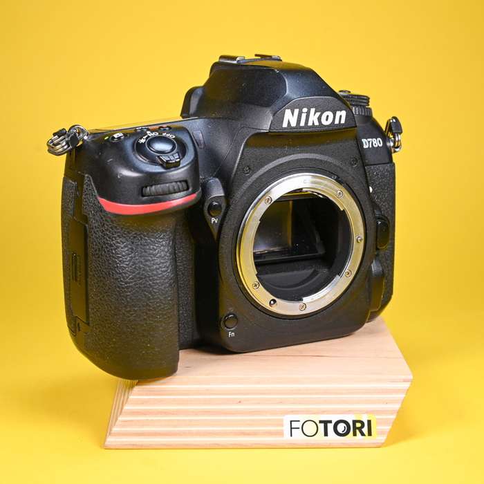 Nikon D780 + náhradní baterie nikon | 6002097