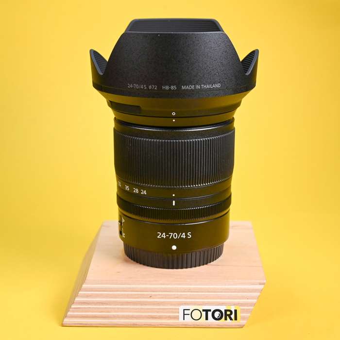 Nikon Z 24-70 mm f/4 S | 20067508