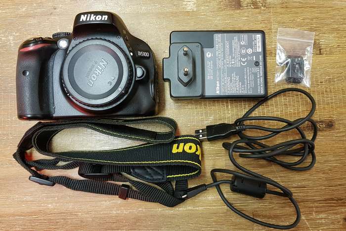 Nikon D5100 + Nikon 18-105mm + 32 GB karta