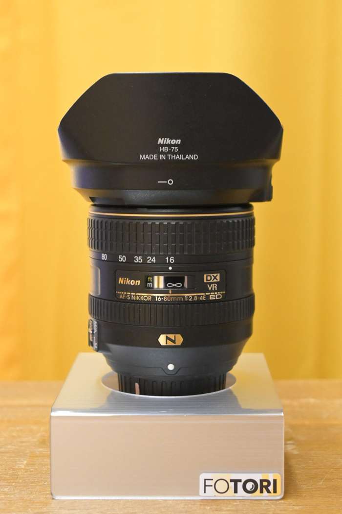 Nikon 16-80 mm f/2,8-4,0E AF-S DX ED VR | 214471