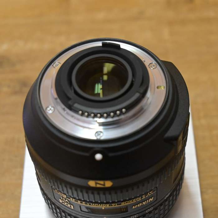 Nikon 16-80 mm f/2,8-4,0E AF-S DX ED VR | 214471