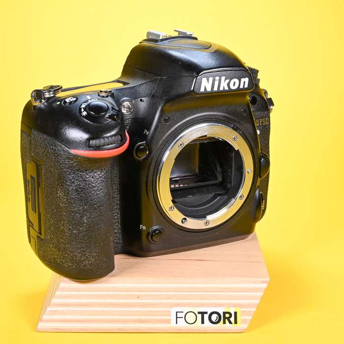 Nikon D750 | 8047524