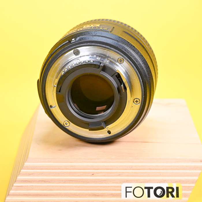 Nikon 35 mm f/1,8 AF-S NIKKOR G DX | 2185629