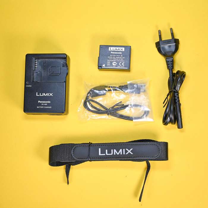 Panasonic Lumix DMC-FZ300 | WK8SB001826