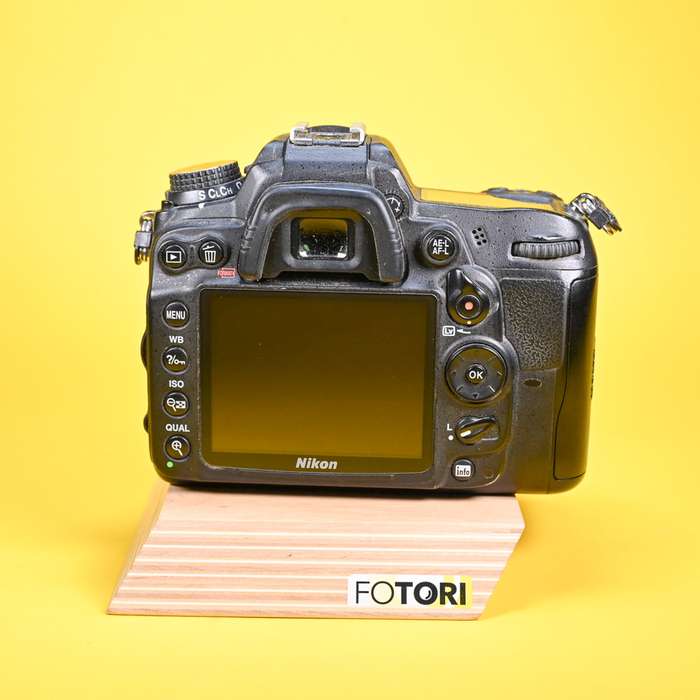 Nikon D7000 | 6498508