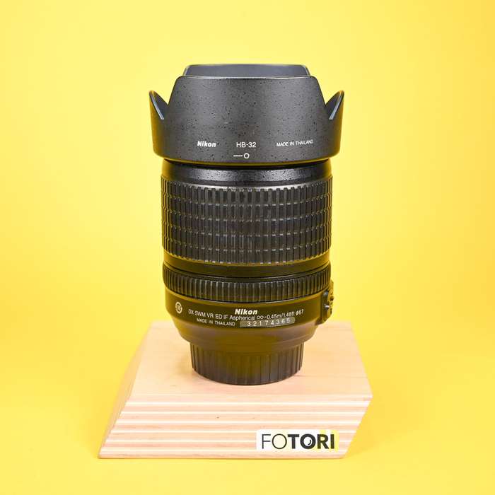 Nikon 18-105mm f/3.5-5.6G AF-S G DX ED VR | 32174365