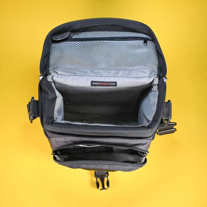Lowepro Nova 2 AW | Brašna