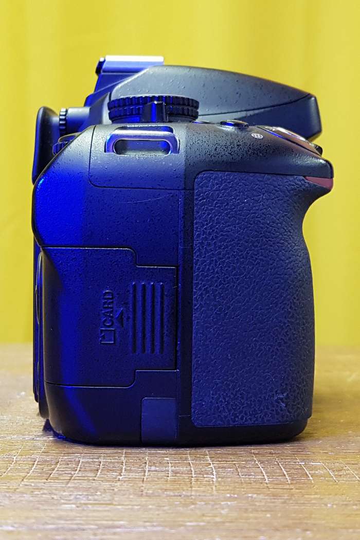 Nikon D5100 + Nikon 18-105mm + 32 GB karta