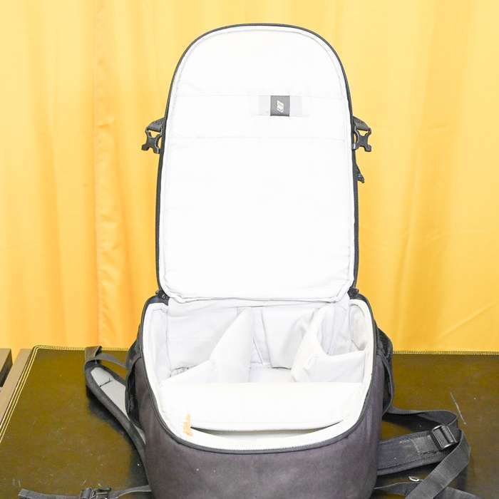 Lowepro Tahoe 150 černý