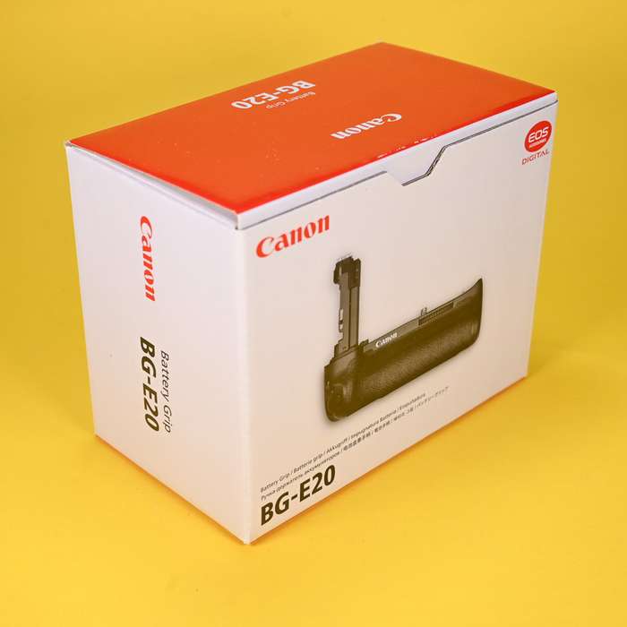 Canon EOS 5D Mark IV + grip BG-E20 + compakt flash 16GB | 392037000386