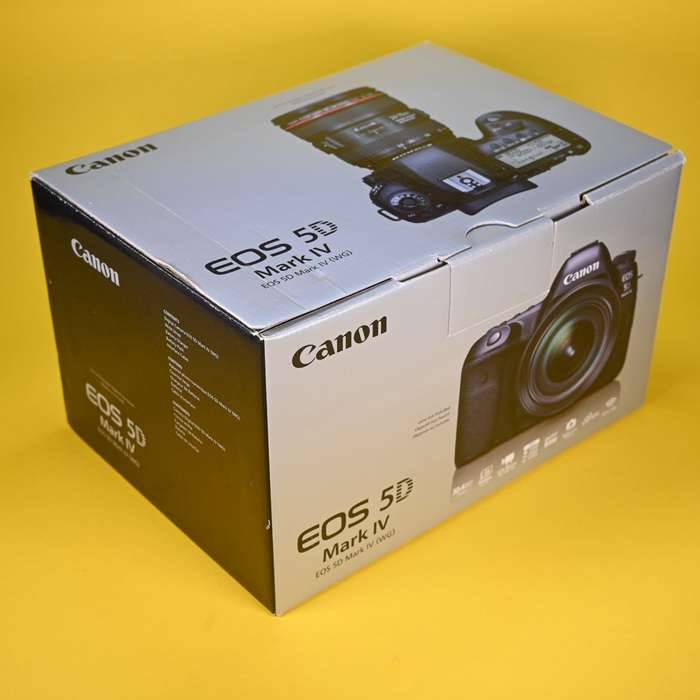 Canon EOS 5D Mark IV + grip BG-E20 + compakt flash 16GB | 392037000386