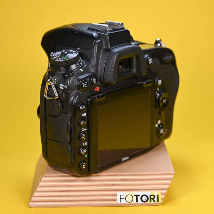 Nikon D750 + grip meike | 6046703