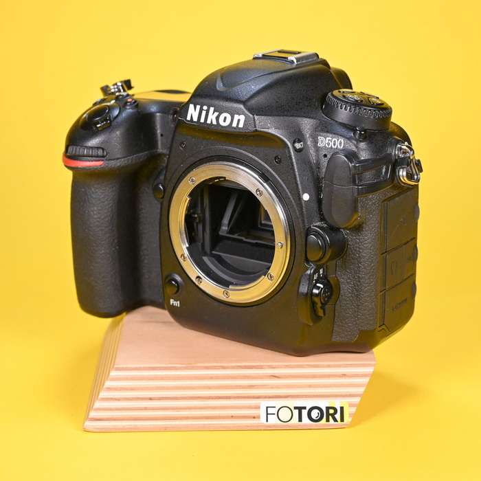 Nikon D500 + grip  | 9206903