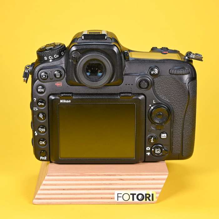 Nikon D500 + grip  | 9206903