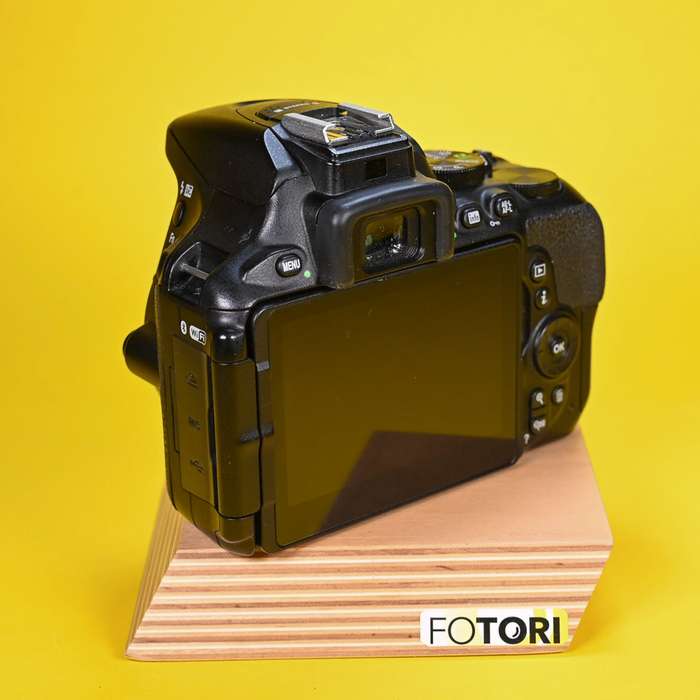 Nikon D5600 | 6255342