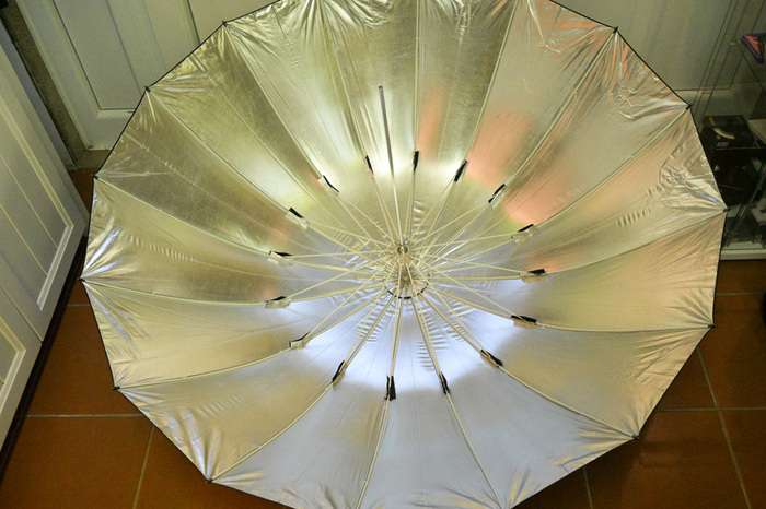 Stříbrný parabolický deštník 4studio SUO-60 (150cm)