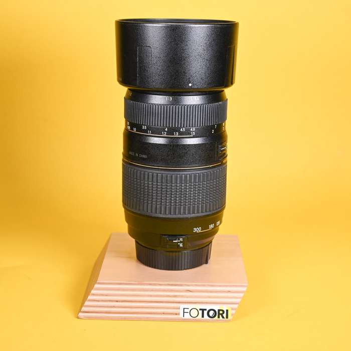 Tamron AF 70-300 mm f/4,0-5,6 Di LD Macro Nikon | 448743