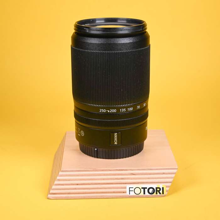 Nikon Z DX 50-250mm f/4.5-6.3 VR | 20025785