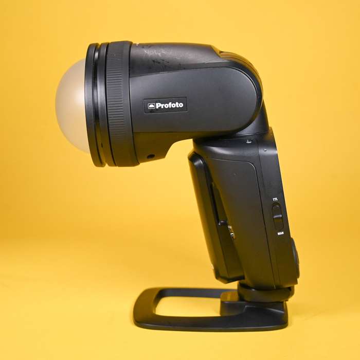 Studiový Blesk Profoto A1 pro Nikon  -  3x baterie - modifikátory  | 1817221783