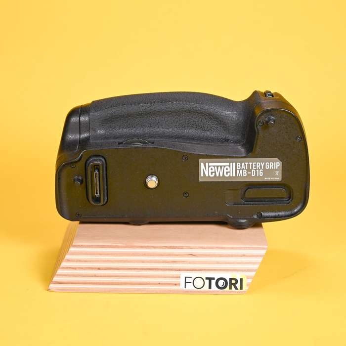 Newell bateriový grip MB-D16 pro Nikon D750