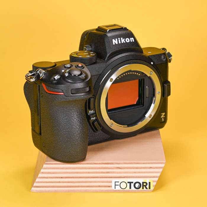 Nikon Z5 | 6029264 ( Závěrka 135 fotek)