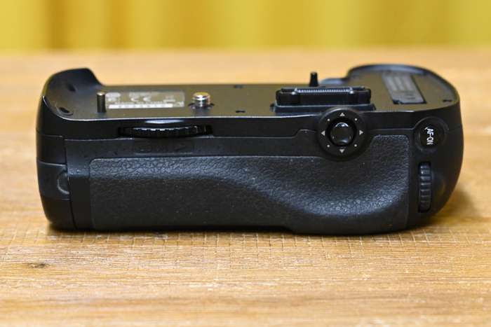 Nikon bateriový grip MB-D12 pro D800 a D810