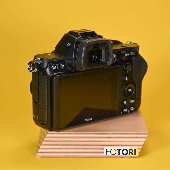 Nikon Z5 | 6029264 ( Závěrka 135 fotek)