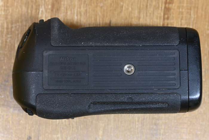 Nikon bateriový grip MB-D12 pro D800 a D810
