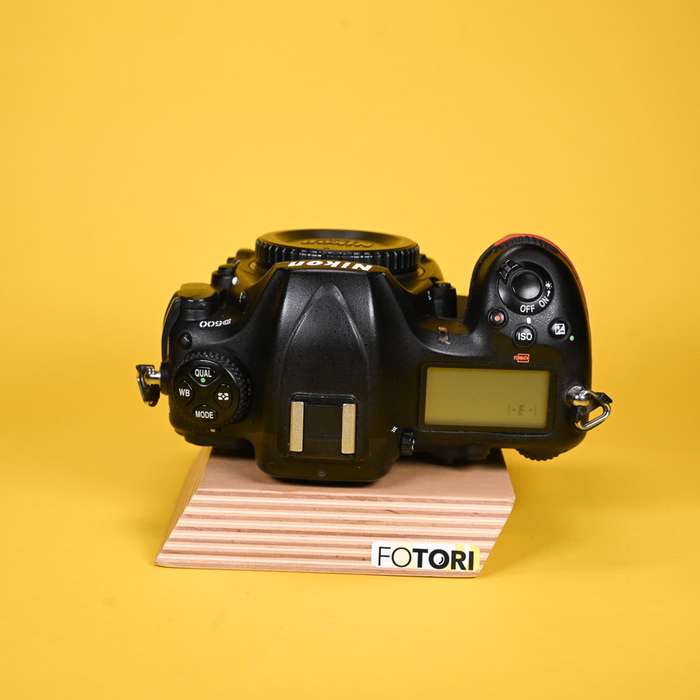 Nikon D500 | 9007428