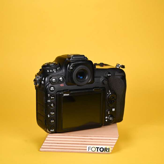 Nikon D500 | 9007428