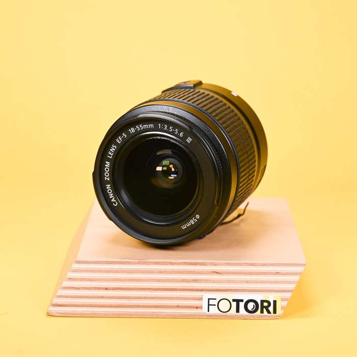 Set Canon EOS 2000D + Canon 18-55mm f/3.5-5.6 DC III | 223073045661