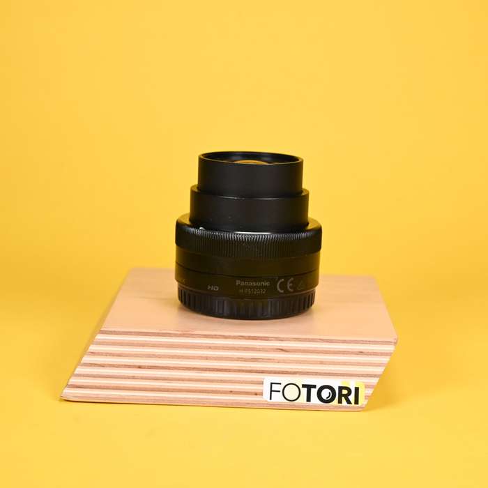 Panasonic Lumix 12-32 mm f/3,5-5,6 MEGA O.I.S | H-FS12032