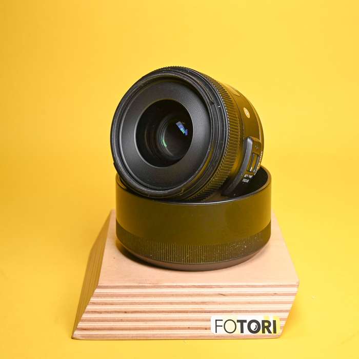 Sigma 30 mm f/1,4 DC HSM Art pro Nikon | 50120302