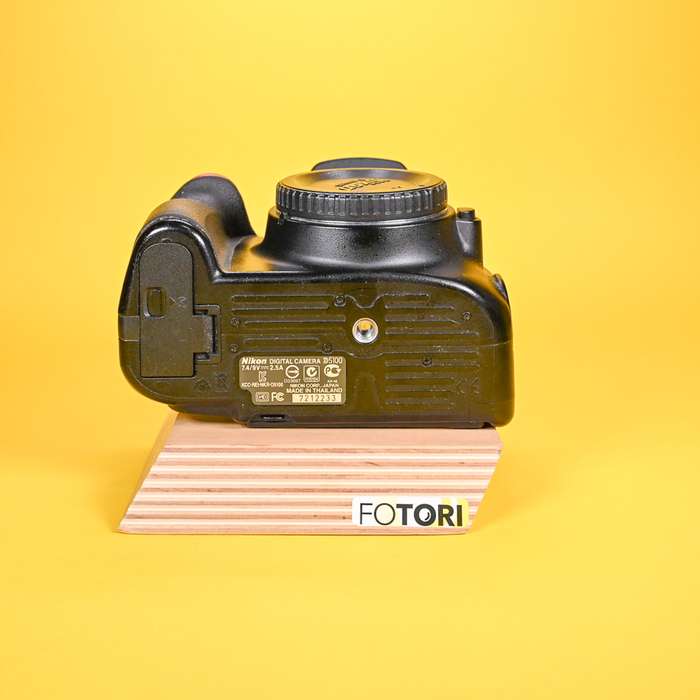 Nikon D5100 | 7212233