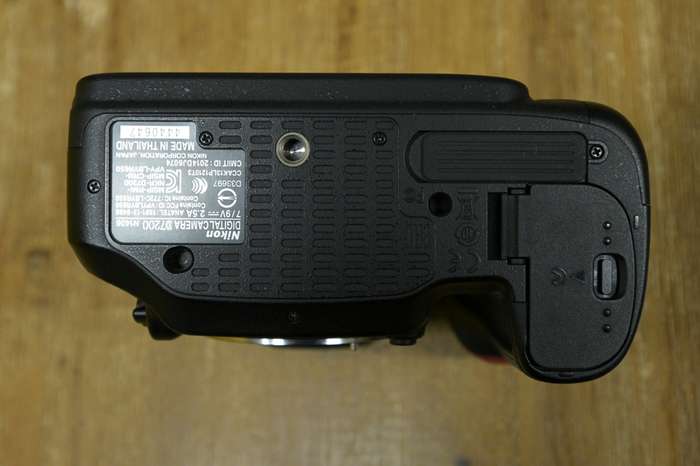 Nikon D7200 | 4440647 | závěrka 19060